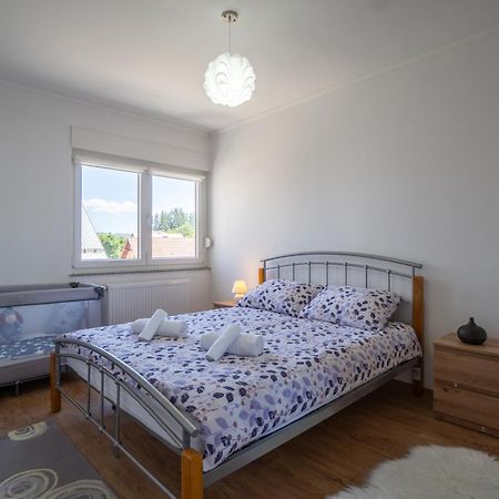 Apartman Josip Gospić Zewnętrze zdjęcie