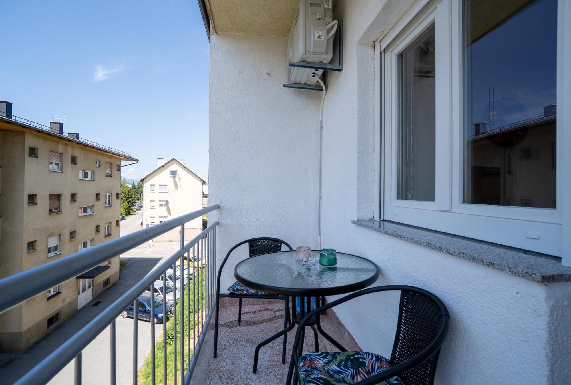 Apartman Josip Gospić Zewnętrze zdjęcie